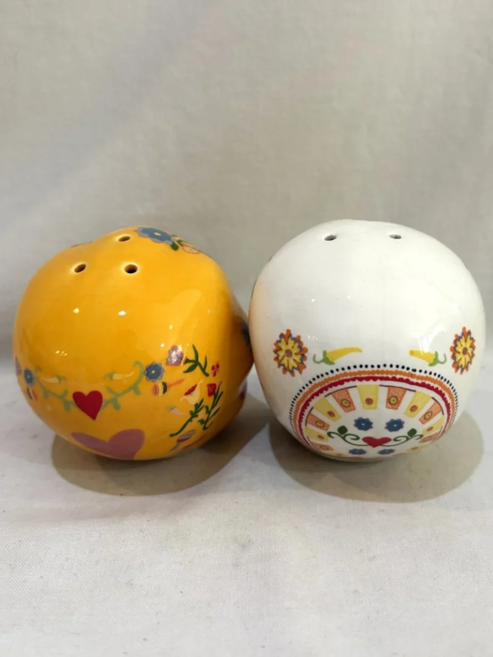 Hand Painted Ceramic Sugar Skull Salt & Pepper Shaker Set Day of the Dead